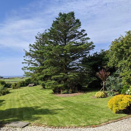 Cosy, Coastal Retreat With A Large Garden Villa Monreith Kültér fotó