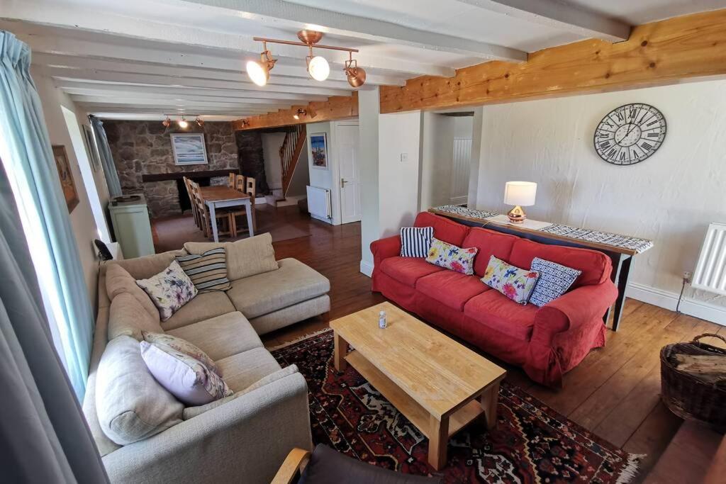 Cosy, Coastal Retreat With A Large Garden Villa Monreith Kültér fotó